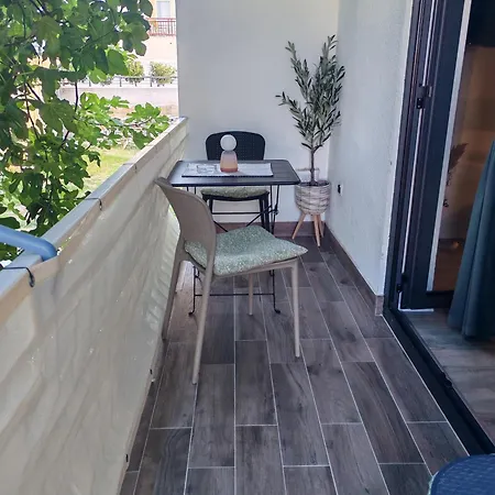 Luka Apartamento *